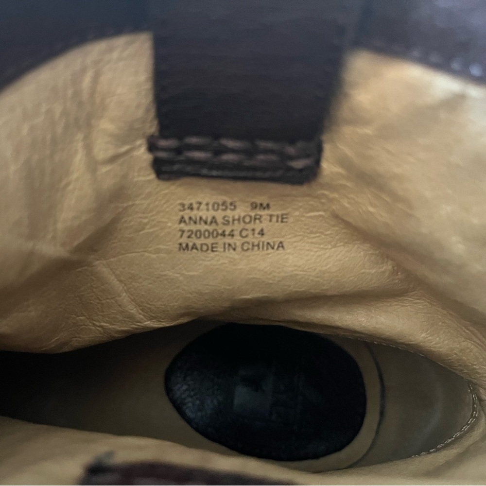Frye Anna Shortie Boot | 9 - Picture 10 of 14